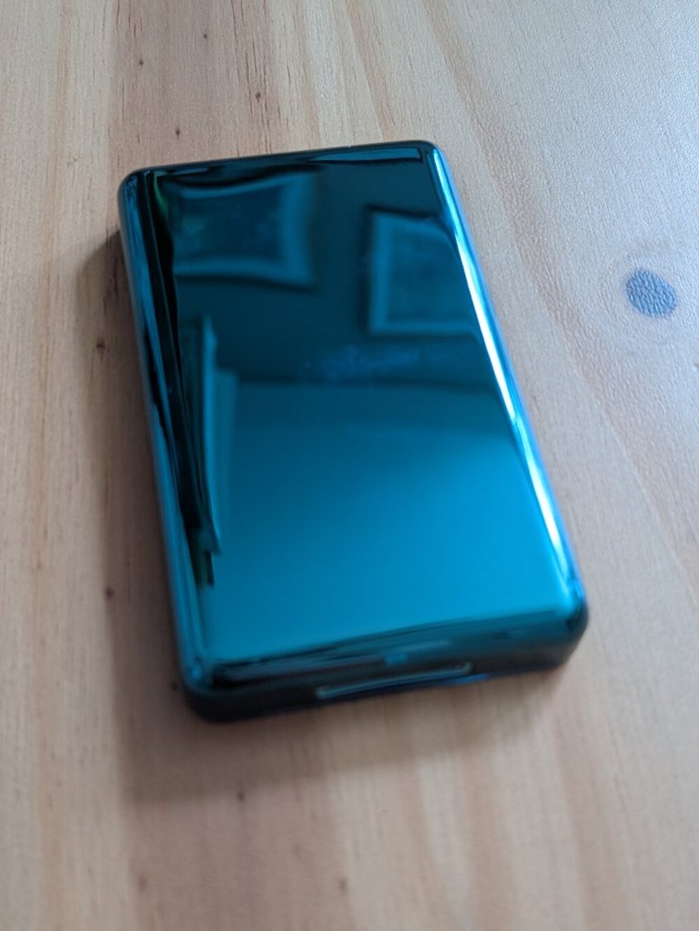 Apple iPod classic 5th gen refurbished - Picture 3 of 6